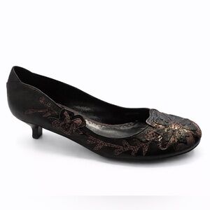 Apepazza Salerno Floral Leather Pumps Euro 37 US 7 Italian Designer NEW